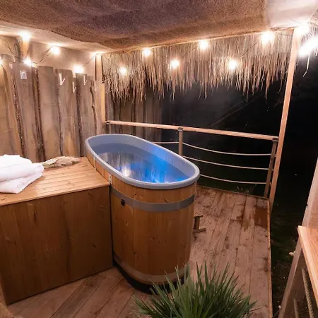 Lodge Boho Lodge - Nuit Insolite - Romantique & Spa Lagnieu