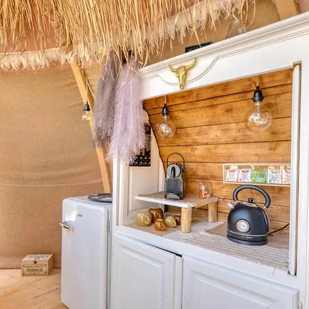 Boho Lodge - Nuit Insolite - Romantique & Spa Lodge Lagnieu